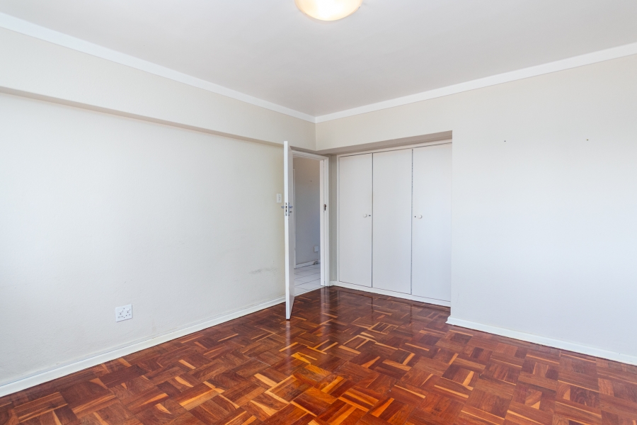 1 Bedroom Property for Sale in Green Point Western Cape